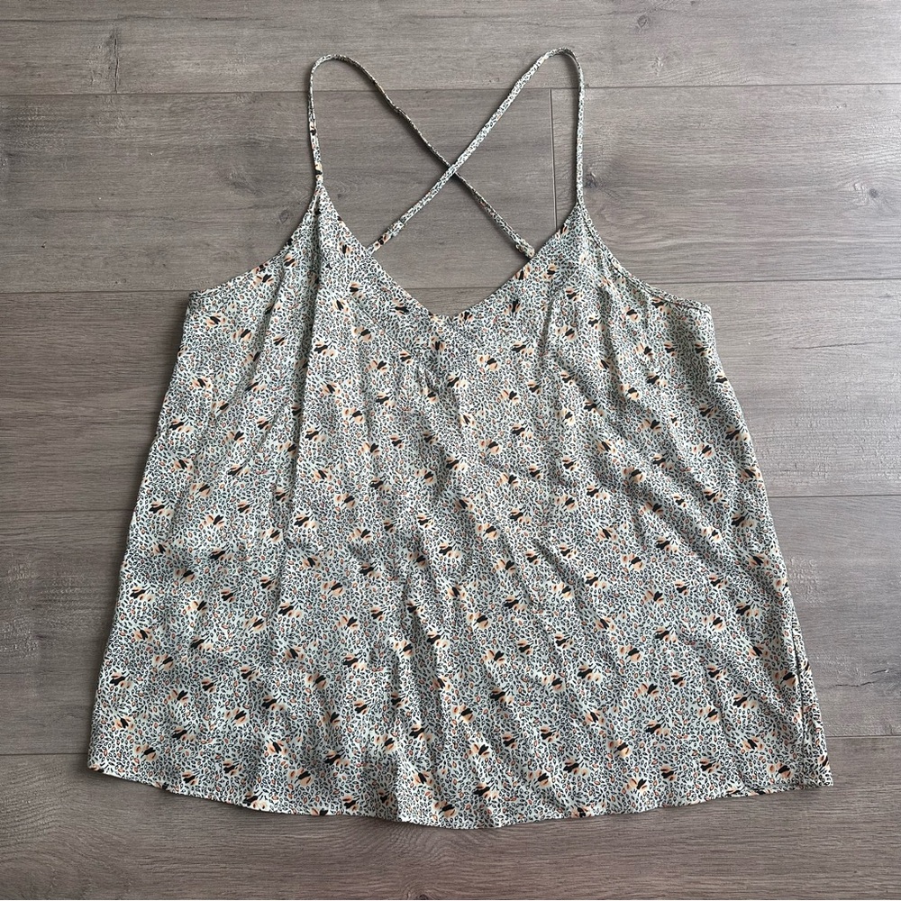 EUC Anthropologie Floreat silky v-neck camisole - size medium